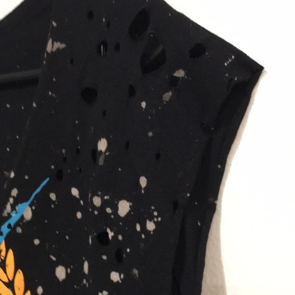 Bleached & Ripped crop top - Picture 5 of 7